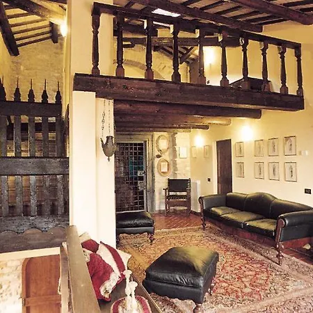 Pesaro Sleeps 10 Villa